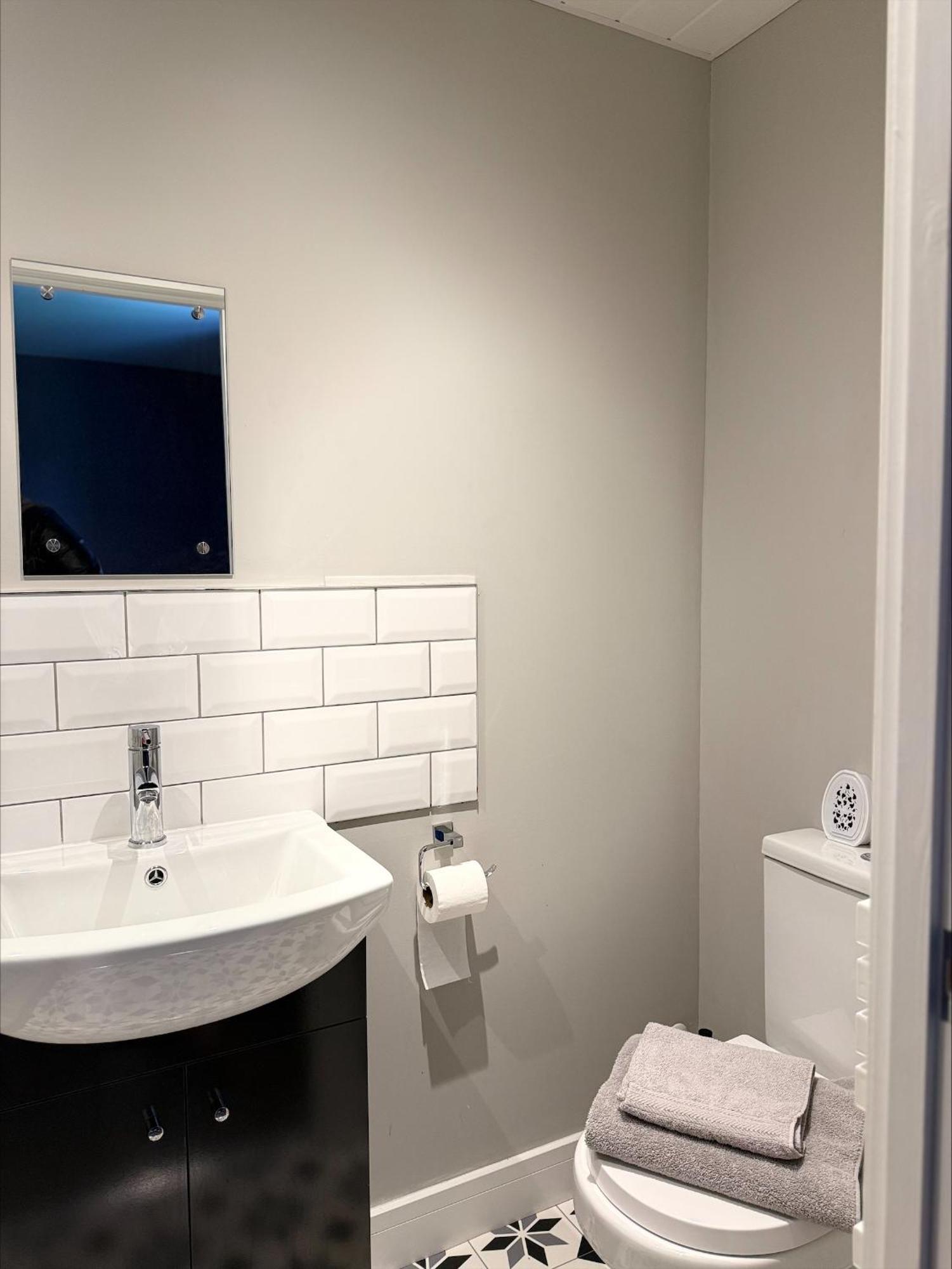 Castle Rise Accommodation كينغستون أبون هول المظهر الخارجي الصورة